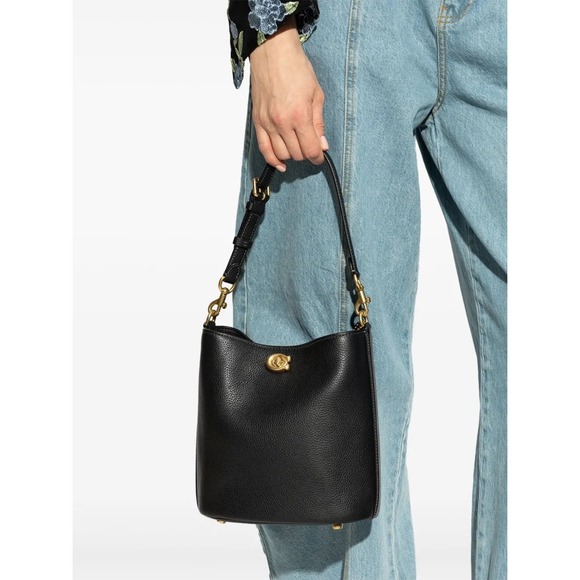 NEW Coach Willow Soft Polished Pebble Leather Bucket Bag in Black - Picture 4 of 16